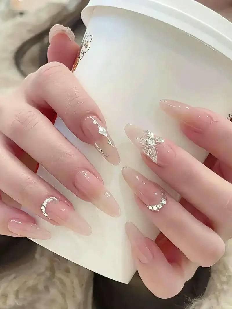 mẫu nail đẹp đơn giản